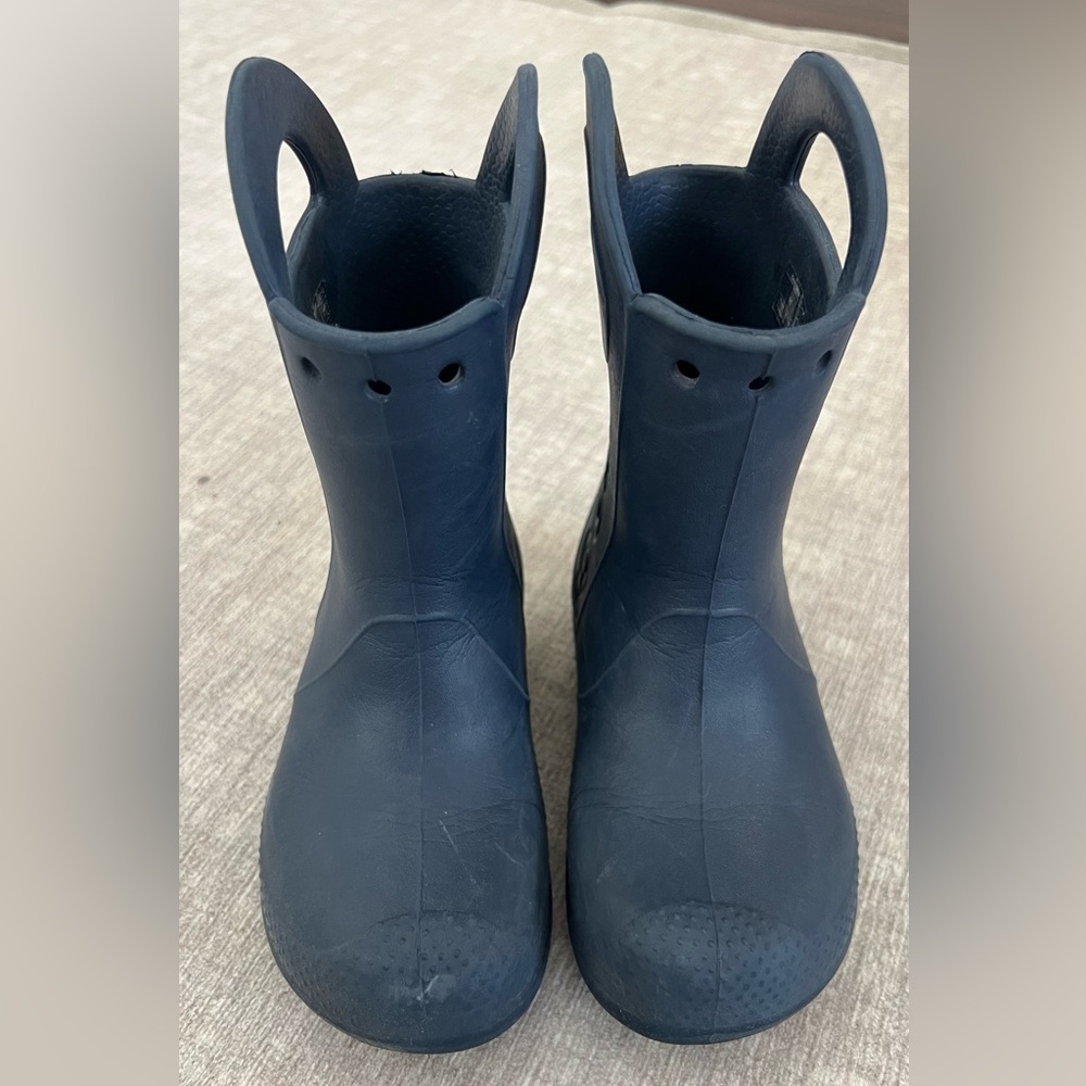 CROCS KIDS - Navy Blue rain boots